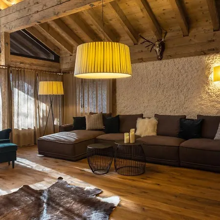 Alpenhof * 萨斯阿尔马格尔